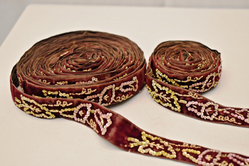Antique parsi gara - gara, sari